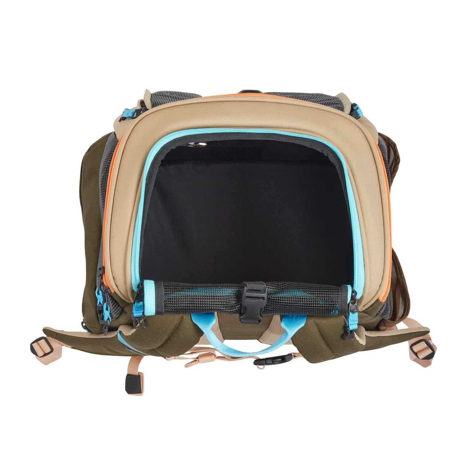 Convertiblecatbackpack_insidetopDreamStudio.jpg